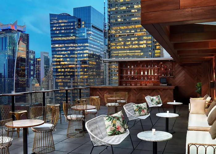 Doubletree By Hilton New York Times Square WestAlbergo